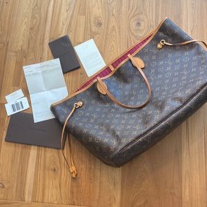 Louis Vuitton Neverfull GM Tote